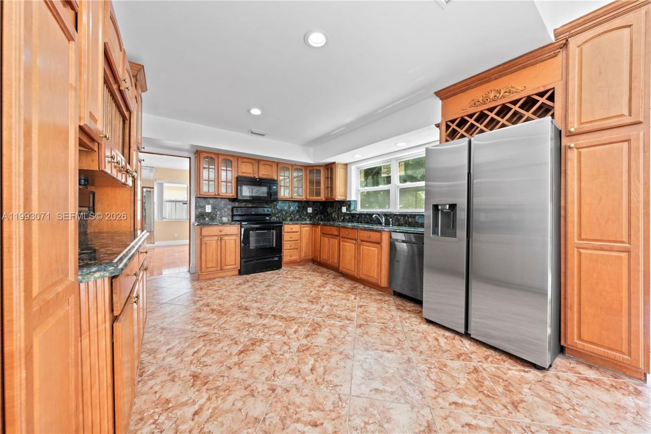 9460 Atlantic St , Miramar, FL 33025 Photo