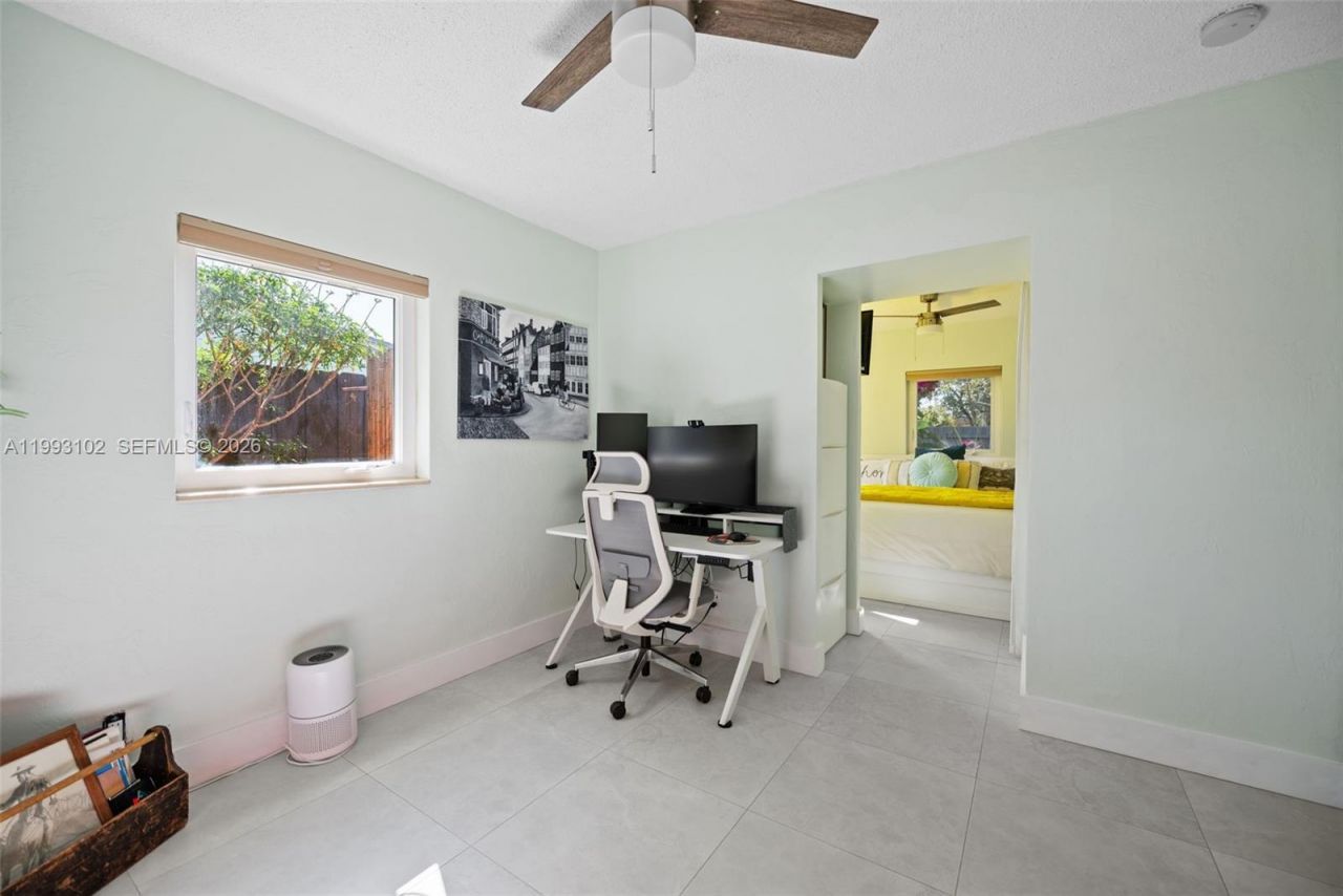 350 NE 59th St , Oakland Park, FL 33334 Photo
