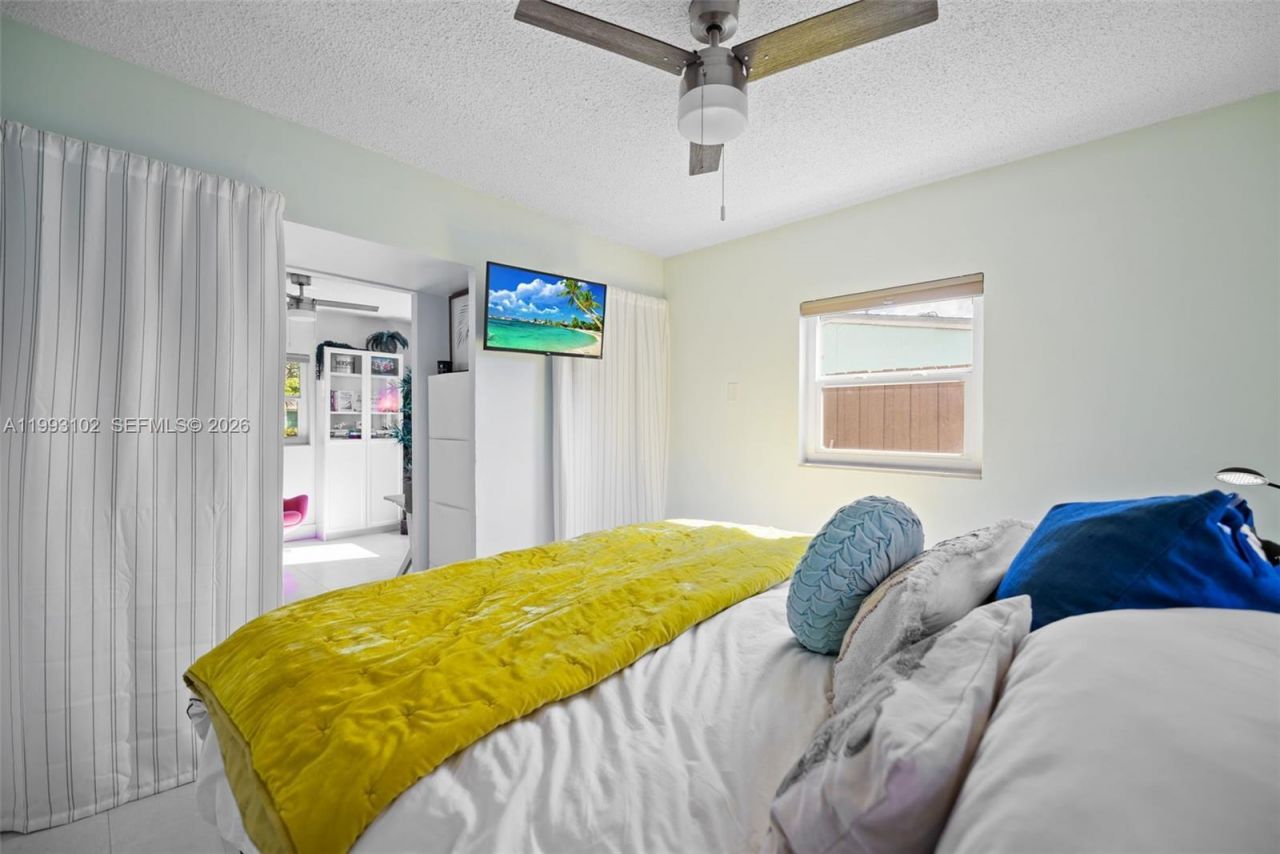 350 NE 59th St , Oakland Park, FL 33334 Photo