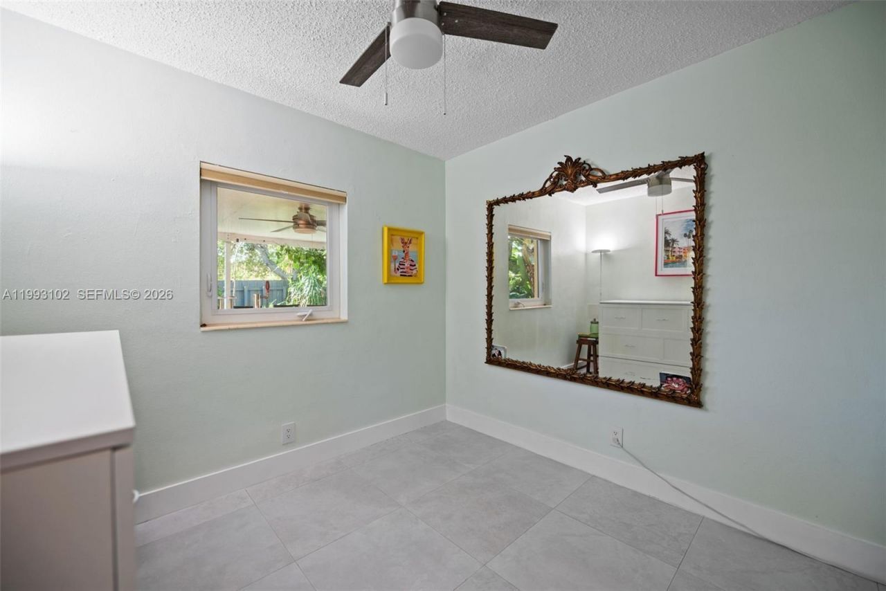350 NE 59th St , Oakland Park, FL 33334 Photo