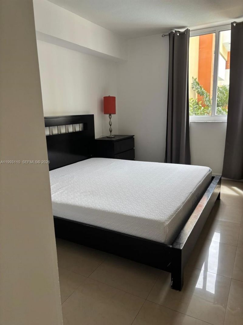 2775 NE 187th St , Unit 330, Aventura, FL 33180 Photo