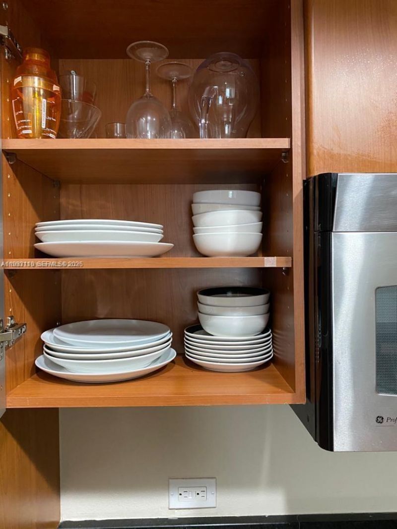 2775 NE 187th St , Unit 330, Aventura, FL 33180 Photo