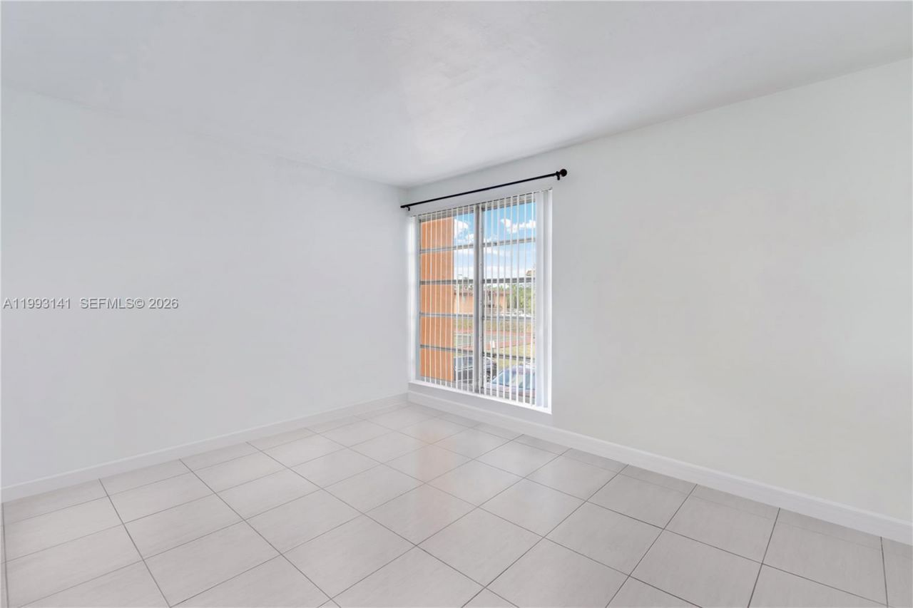 9423 SW 76th St , Unit W21, Miami, FL 33173 Photo