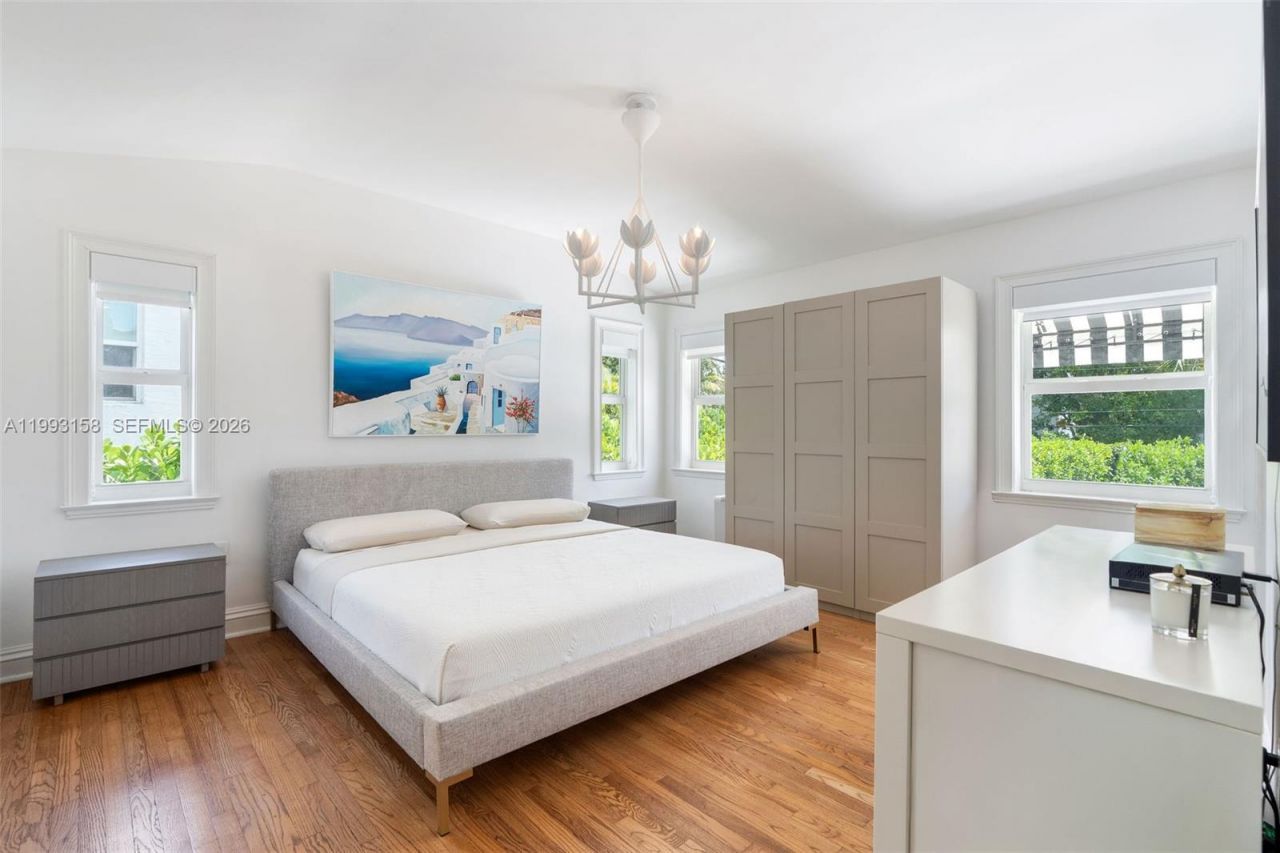 634 W 47th St , Miami Beach, FL 33140 Photo