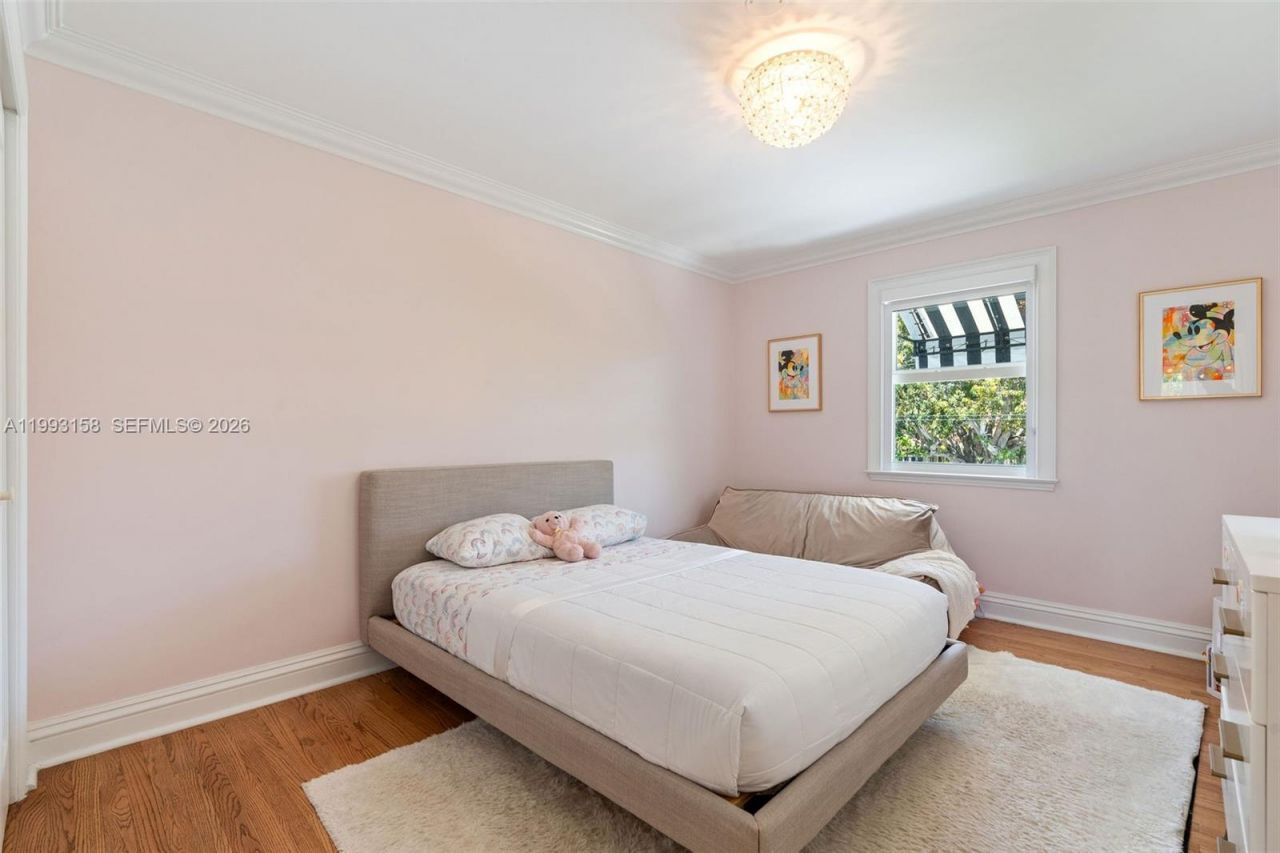 634 W 47th St , Miami Beach, FL 33140 Photo