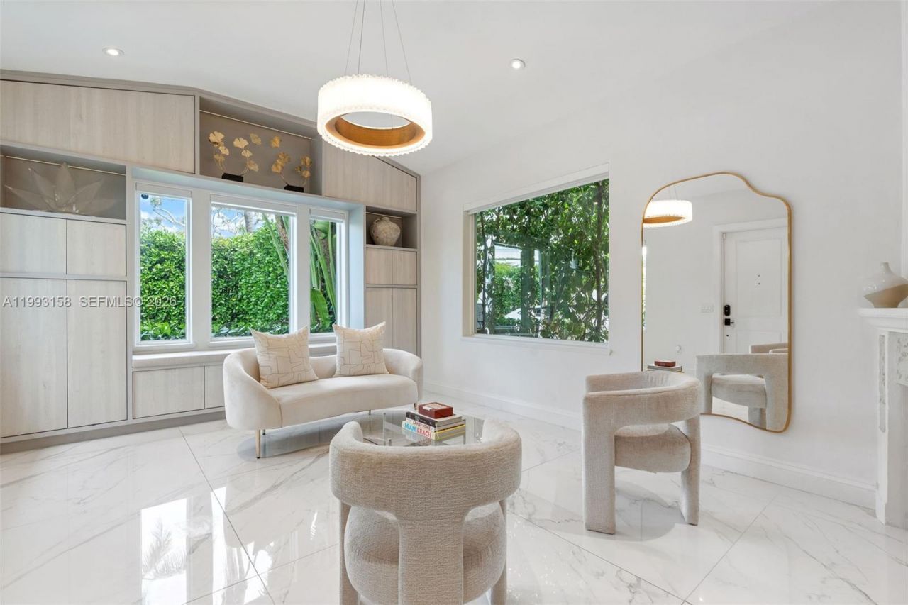 634 W 47th St , Miami Beach, FL 33140 Photo