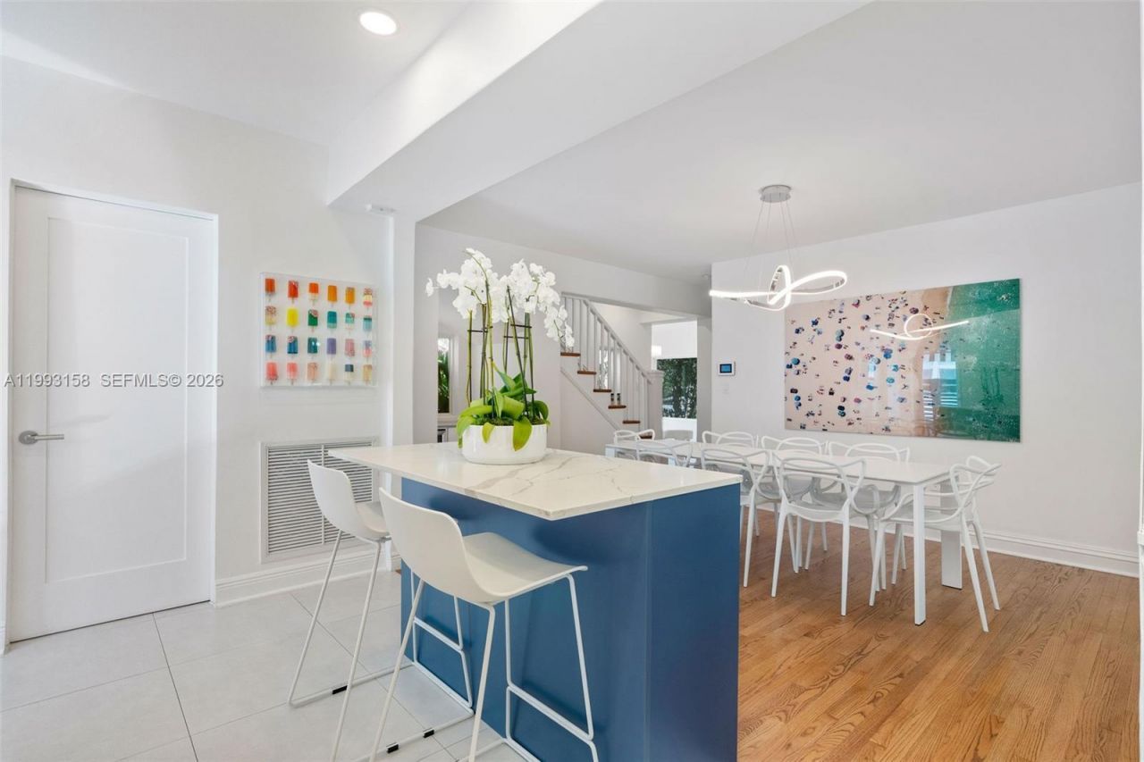 634 W 47th St , Miami Beach, FL 33140 Photo