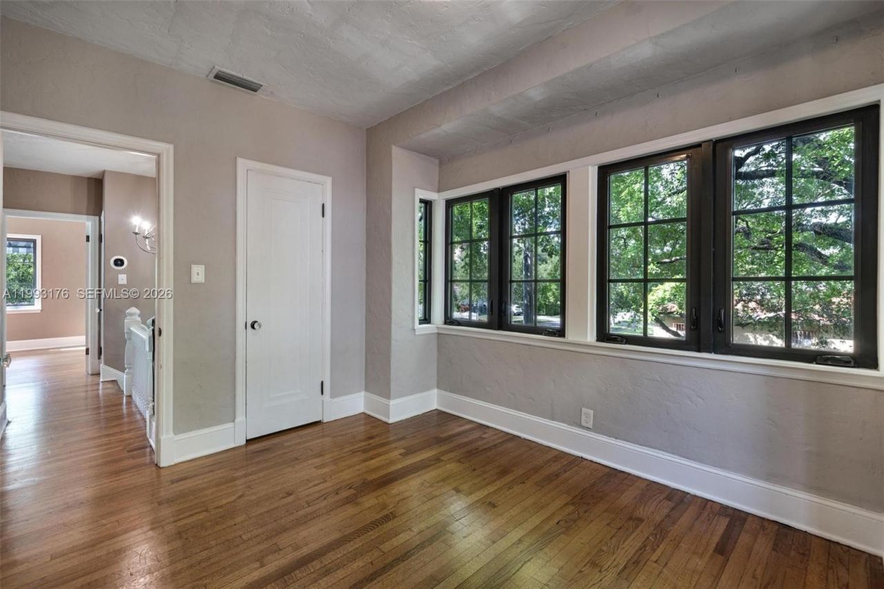 447 Giralda Ave , Coral Gables, FL 33134 Photo