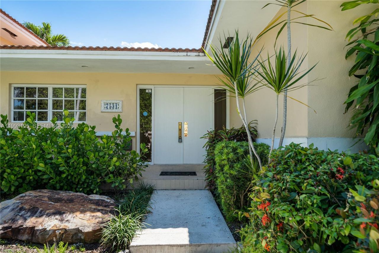 7531 Beachview Dr , North Bay Village, FL 33141 Photo