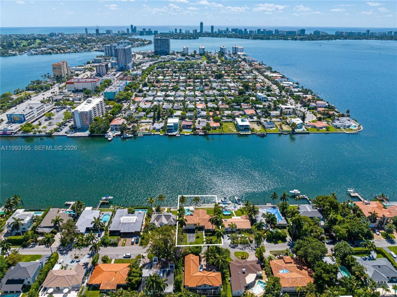 7531 Beachview Dr , North Bay Village, FL 33141 Photo