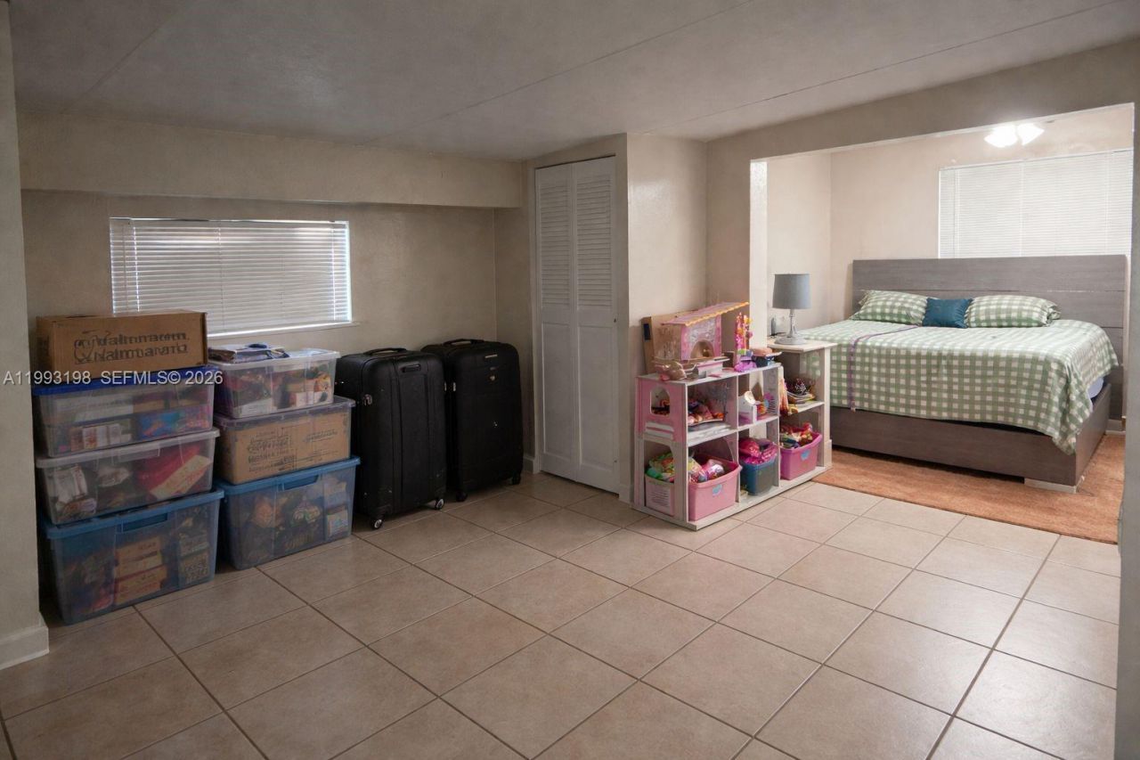 2353 SW 2nd St, Miami, FL 33135 Photo