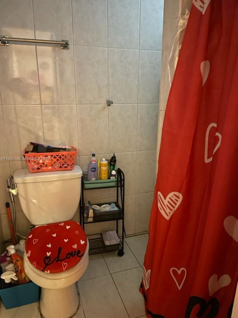 2353 SW 2nd St, Miami, FL 33135 Photo