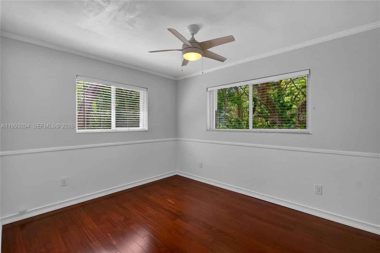 6767 SW 154th St , Palmetto Bay, FL 33157 Photo