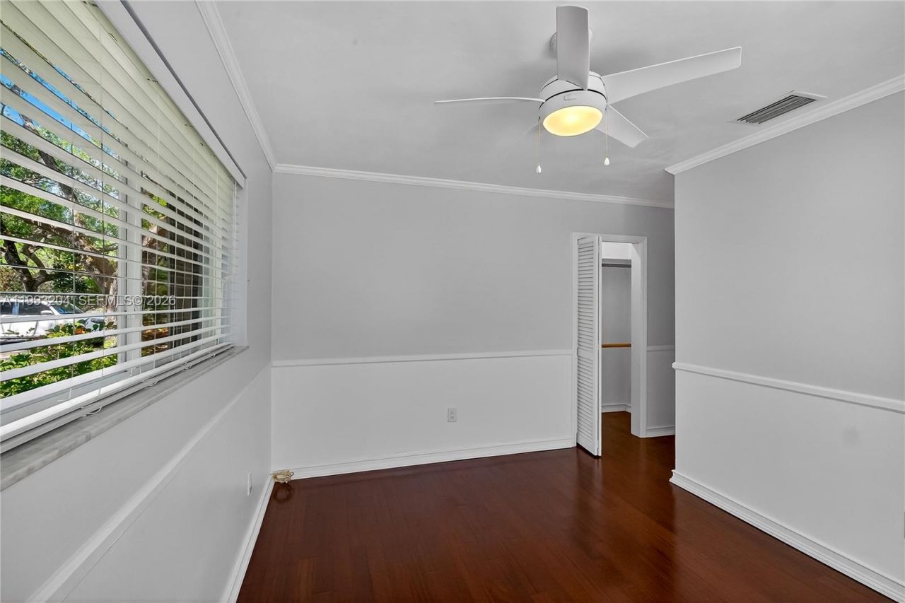 6767 SW 154th St , Palmetto Bay, FL 33157 Photo