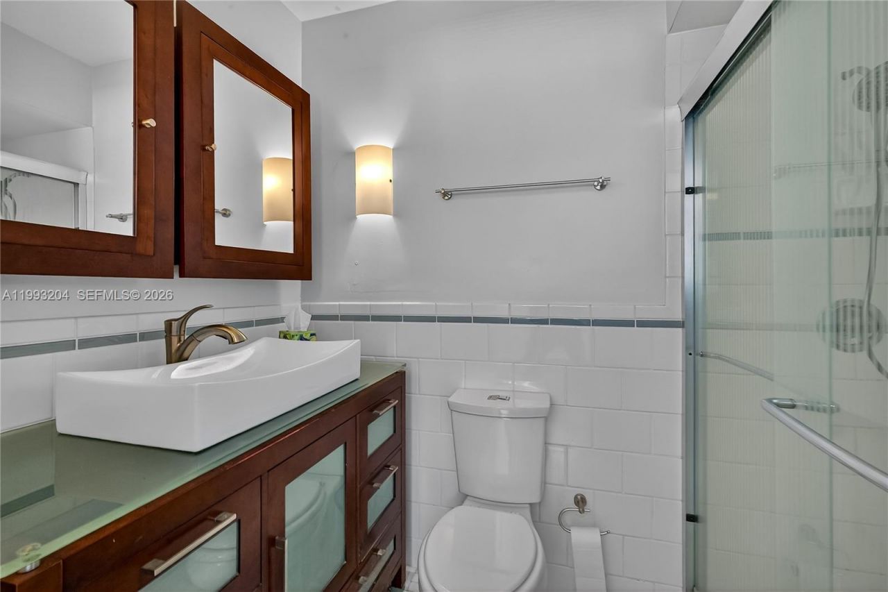 6767 SW 154th St , Palmetto Bay, FL 33157 Photo