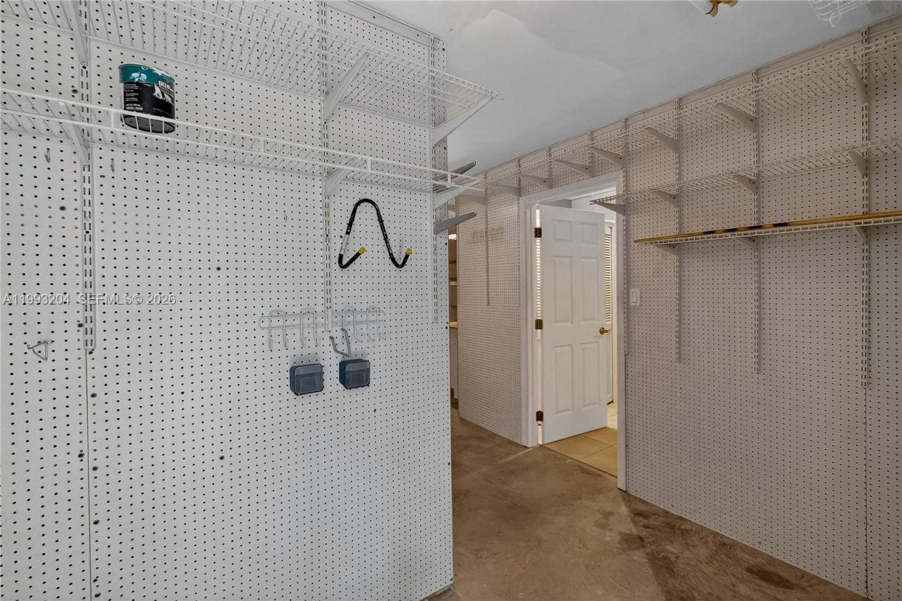 6767 SW 154th St , Palmetto Bay, FL 33157 Photo