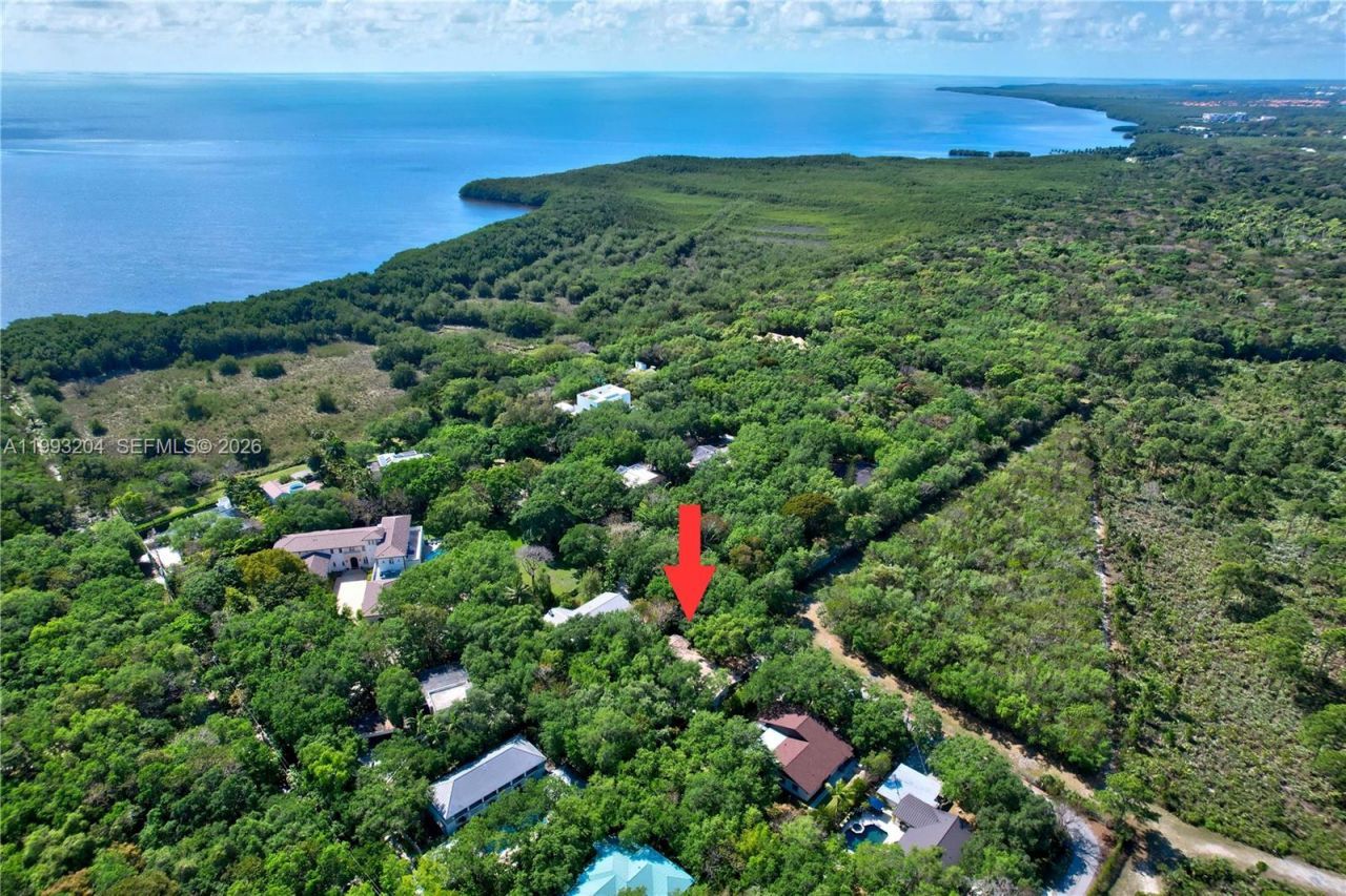 6767 SW 154th St , Palmetto Bay, FL 33157 Photo