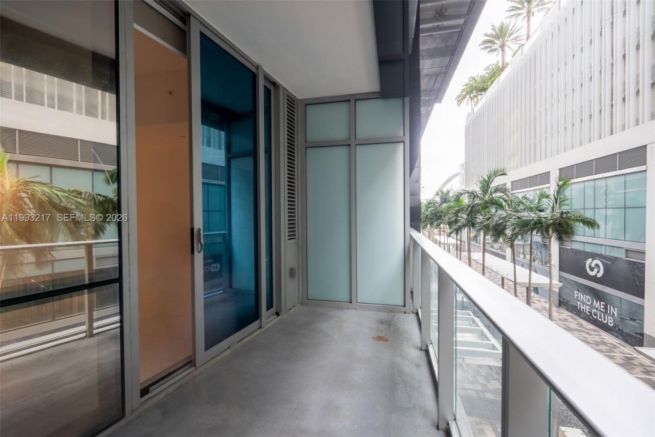 851 NE 1st Ave, Unit 205, Miami, FL 33132 Photo
