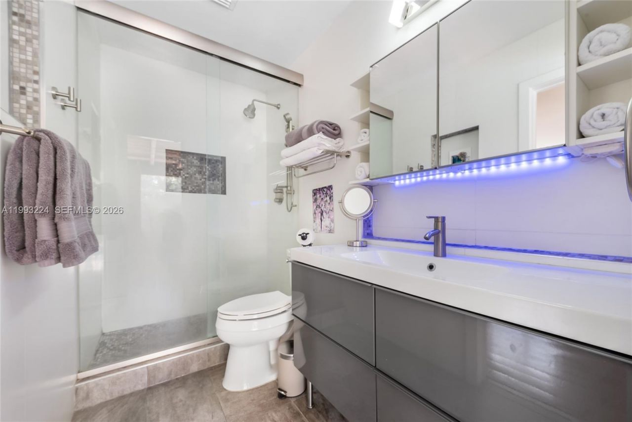 17071 SW 86th Ave , Palmetto Bay, FL 33157 Photo