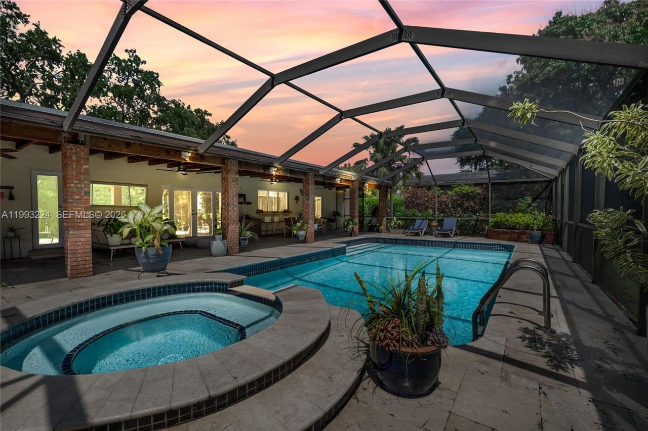 17071 SW 86th Ave , Palmetto Bay, FL 33157 Photo