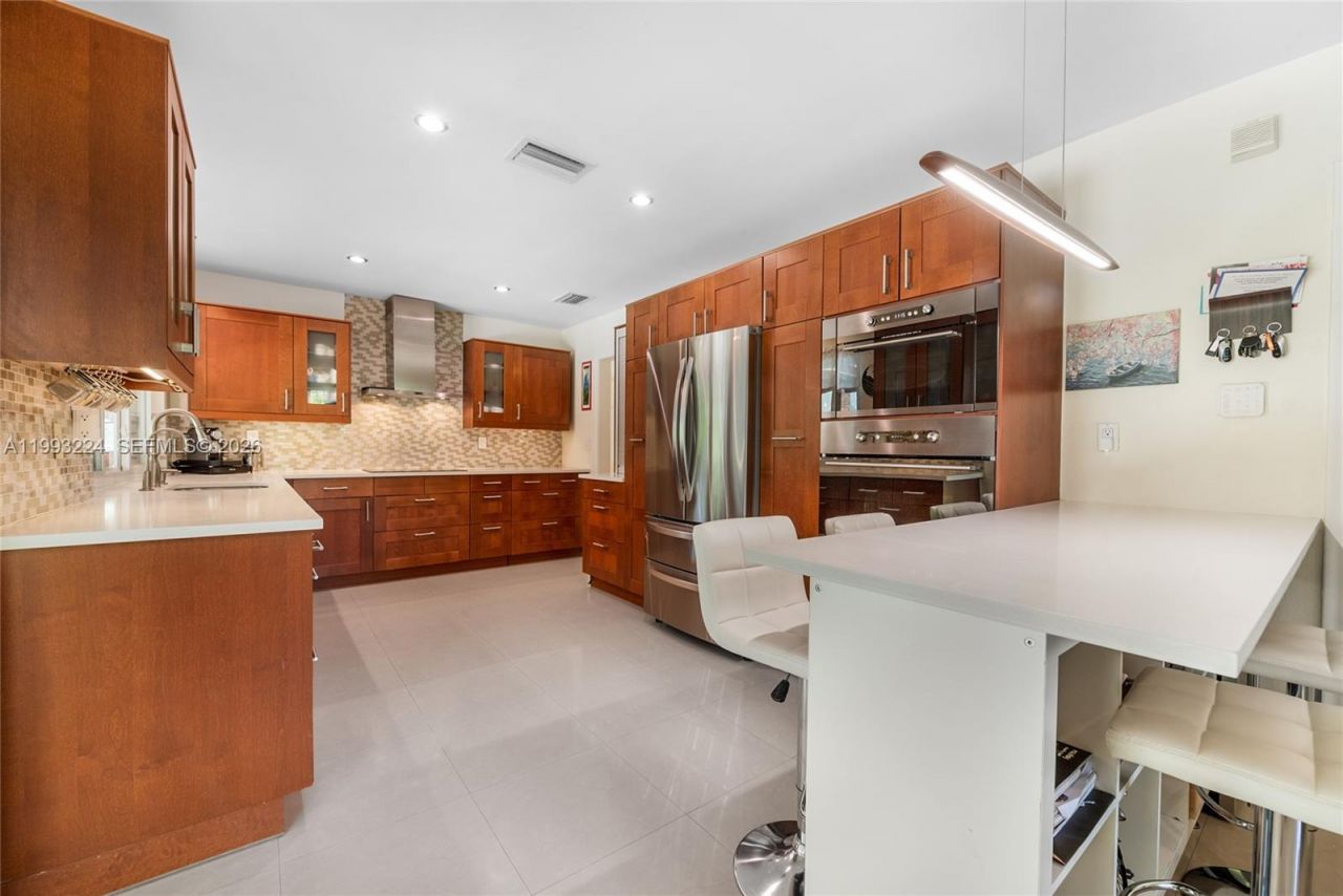 17071 SW 86th Ave , Palmetto Bay, FL 33157 Photo