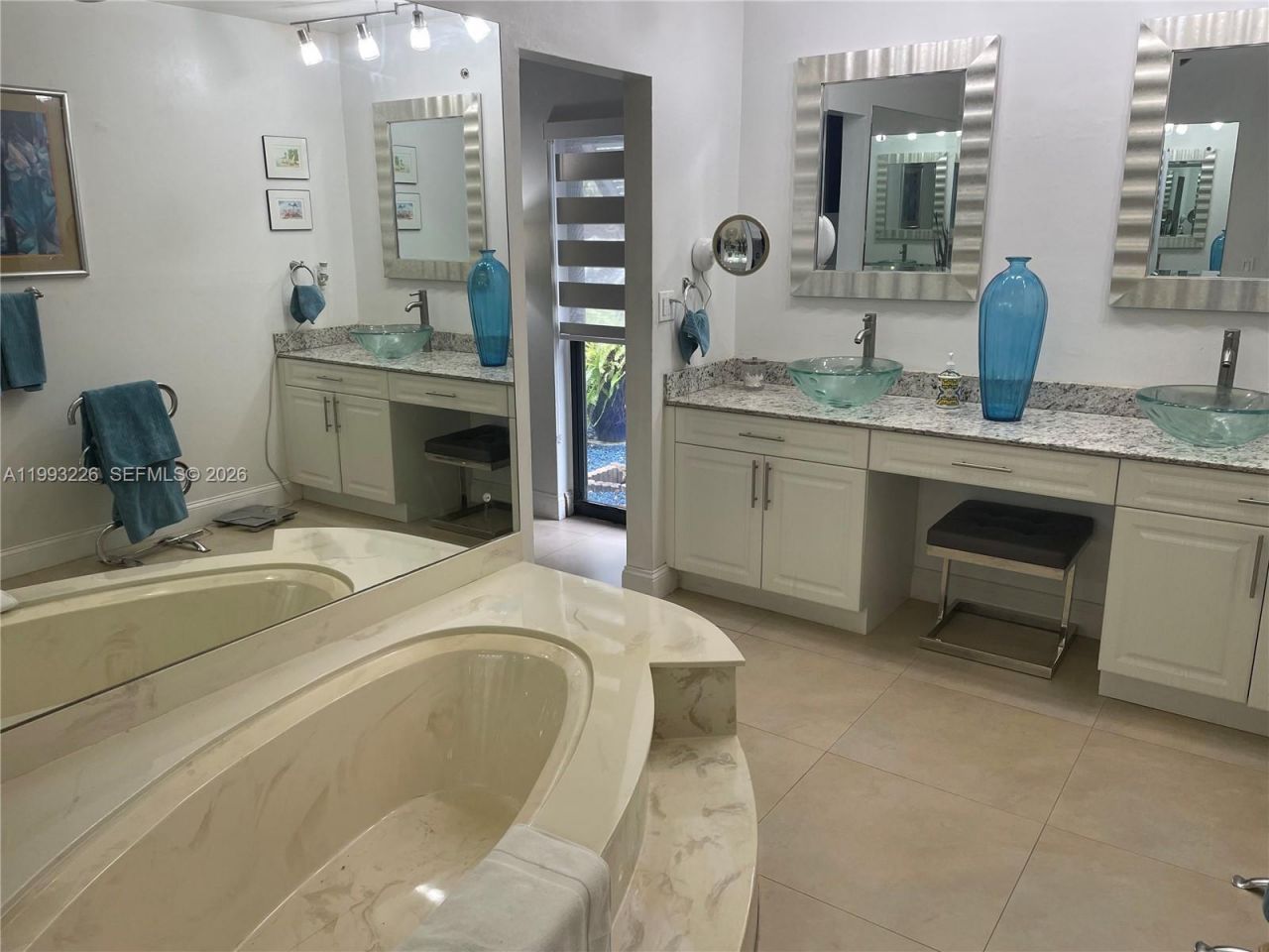 6386 Milk Wagon Ln, Miami Lakes, FL 33014 Photo