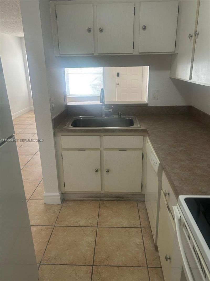 3748 N University Dr, Unit A-8, Coral Springs, FL 33065 Photo