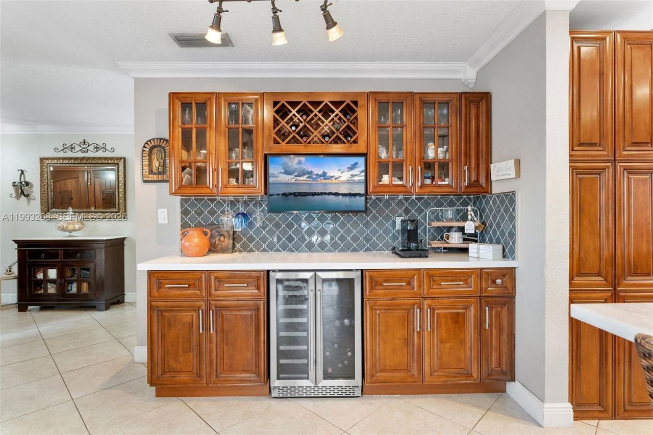 11798 SW 32nd St , Miami, FL 33175 Photo