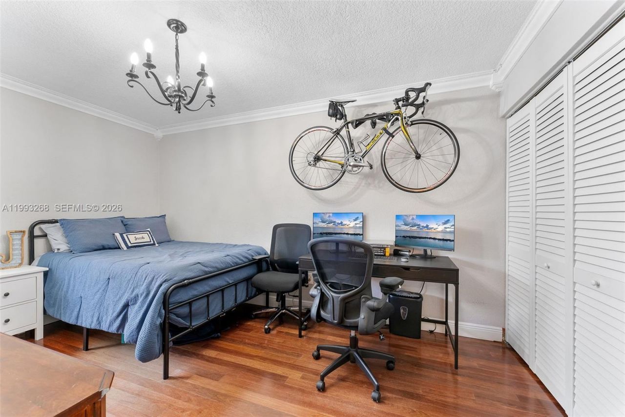 11798 SW 32nd St , Miami, FL 33175 Photo