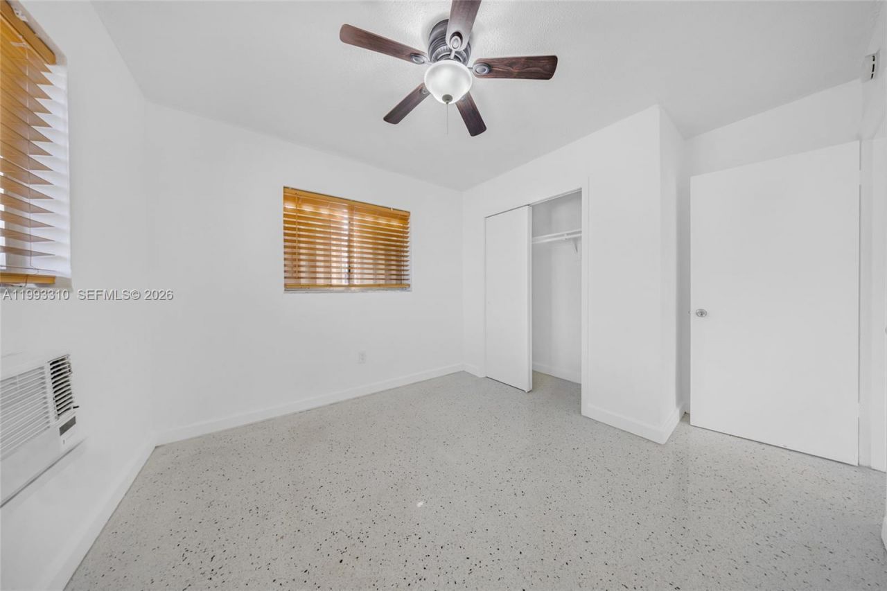 955 W 23rd St, Hialeah, FL 33010 Photo