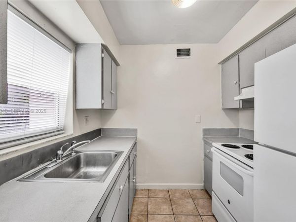 2241 NW 59th Terrace, Unit 001, Lauderhill, FL 33313