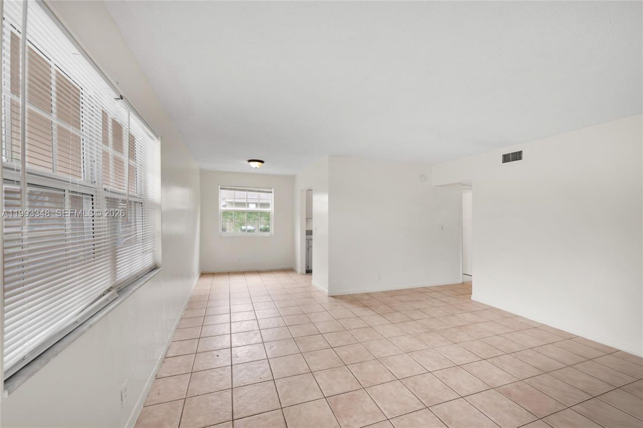 2241 NW 59th Terrace, Unit 001, Lauderhill, FL 33313 Photo