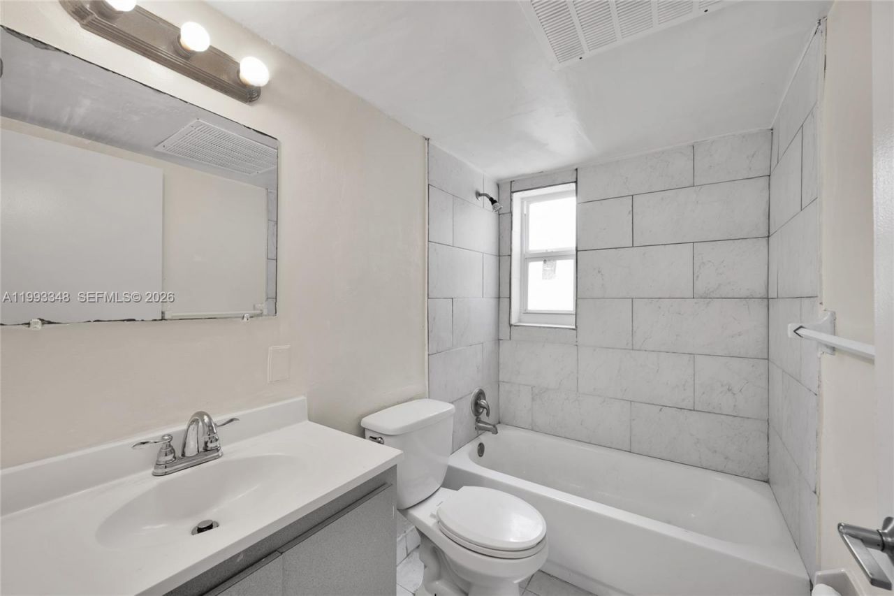 2241 NW 59th Terrace, Unit 001, Lauderhill, FL 33313 Photo