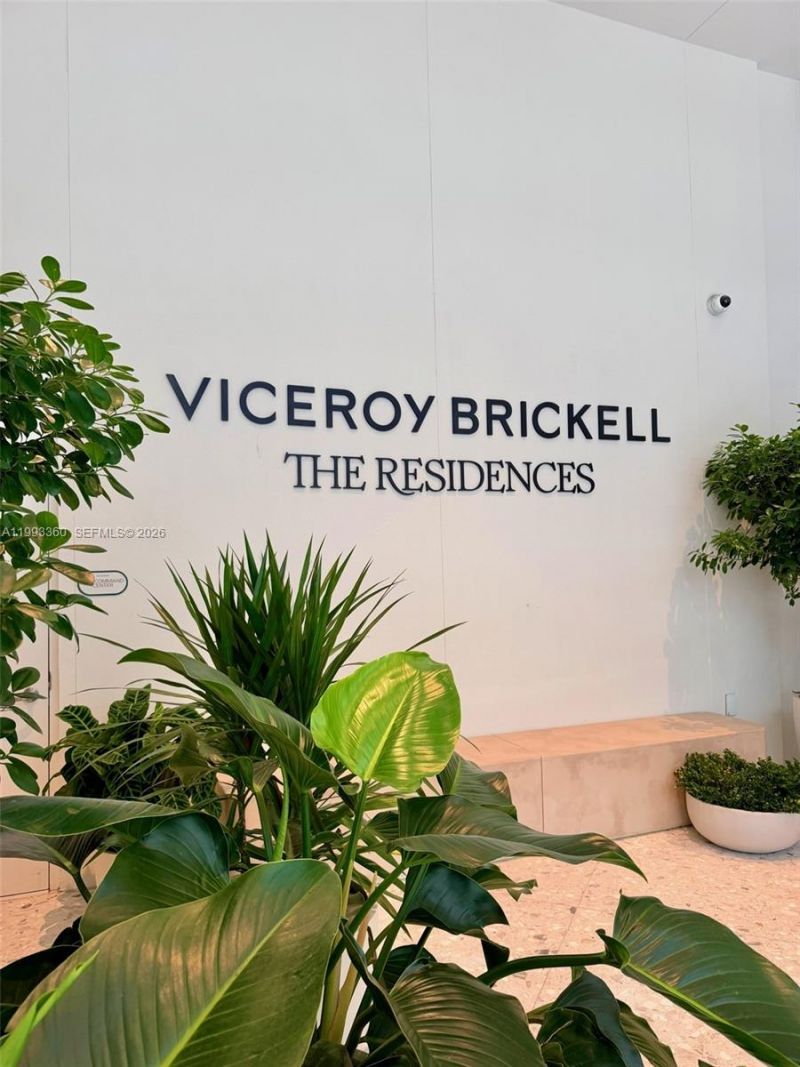 77 SE 5th St, Unit 1608, Miami, FL 33131 Photo