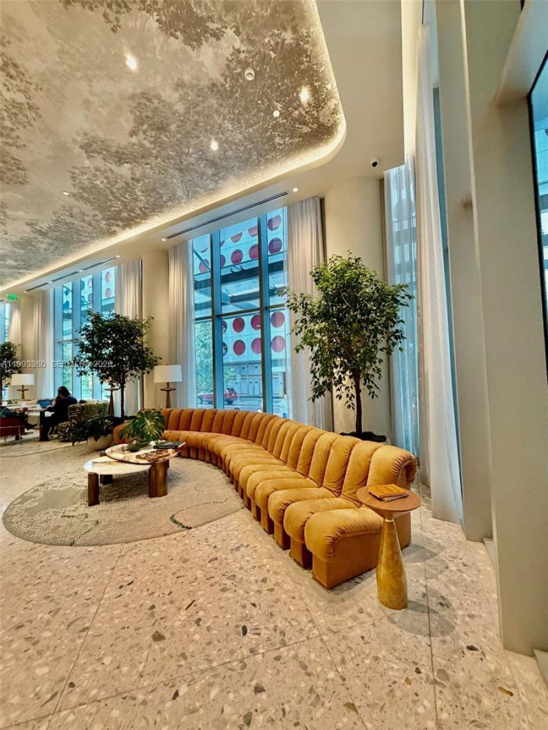 77 SE 5th St, Unit 1608, Miami, FL 33131 Photo