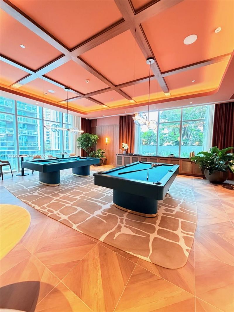 77 SE 5th St, Unit 1608, Miami, FL 33131 Photo