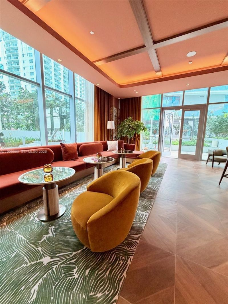 77 SE 5th St, Unit 1608, Miami, FL 33131 Photo