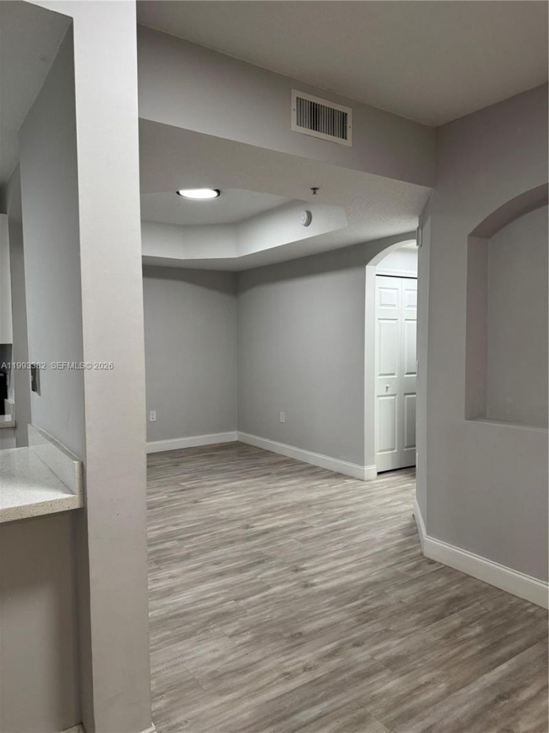 6440 NW 114th Ave, Unit 406, Doral, FL 33178 Photo
