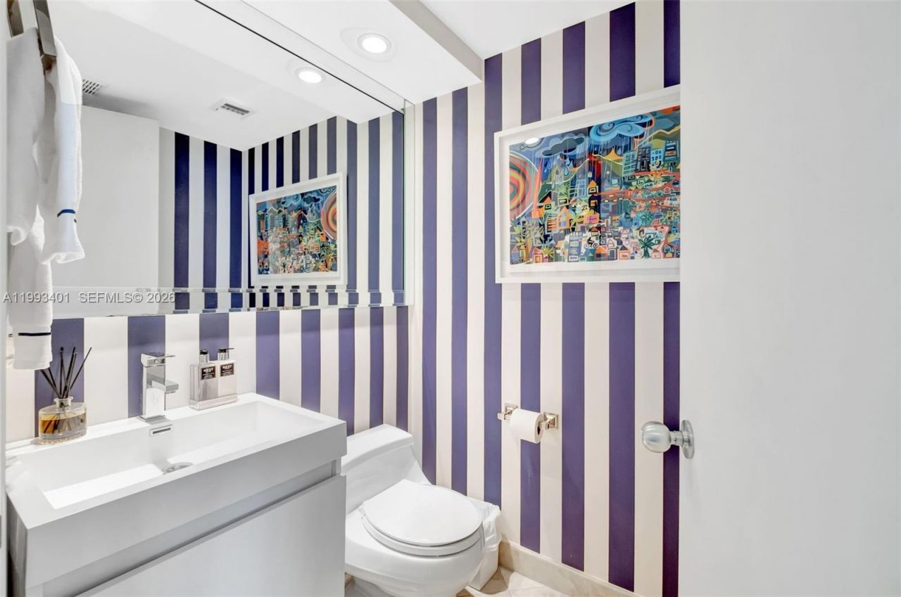 848 Brickell Key Dr , Unit 2605, Miami, FL 33131 Photo