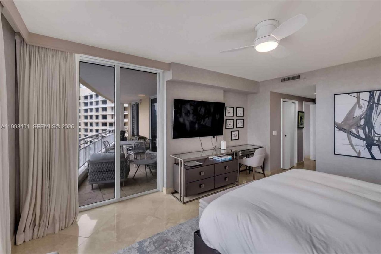 848 Brickell Key Dr , Unit 2605, Miami, FL 33131 Photo