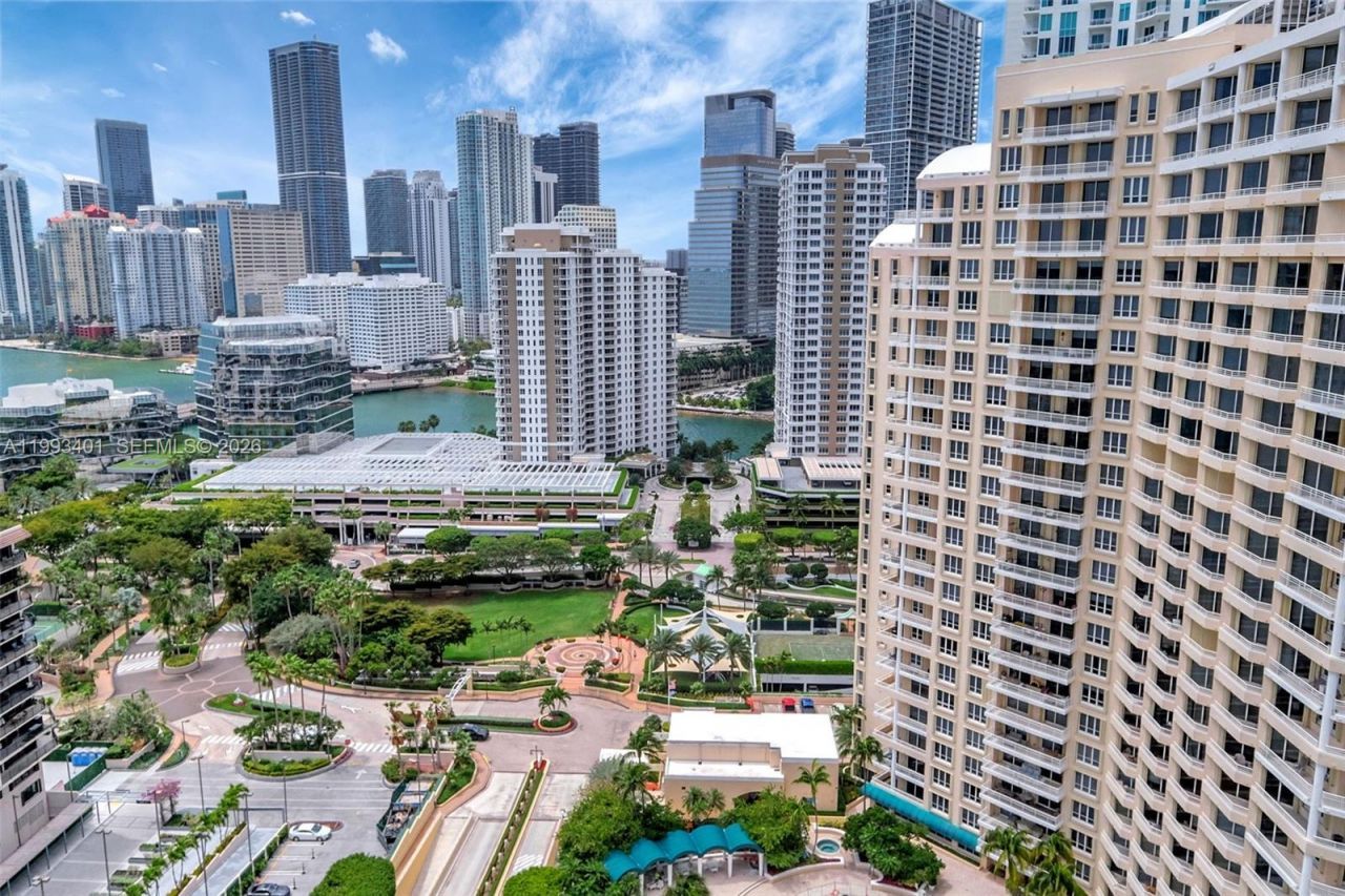 848 Brickell Key Dr , Unit 2605, Miami, FL 33131 Photo