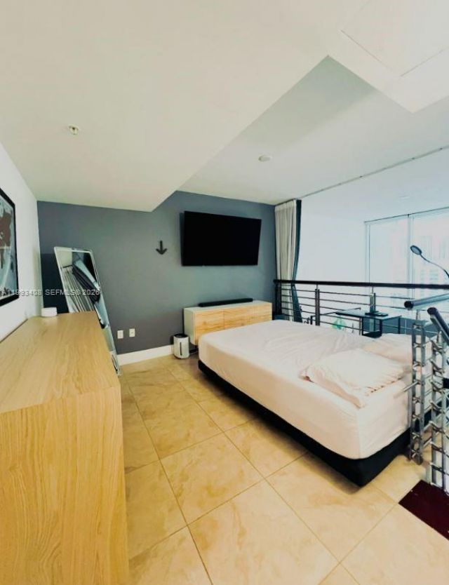 41 SE 5th St, Unit 903, Miami, FL 33131 Photo