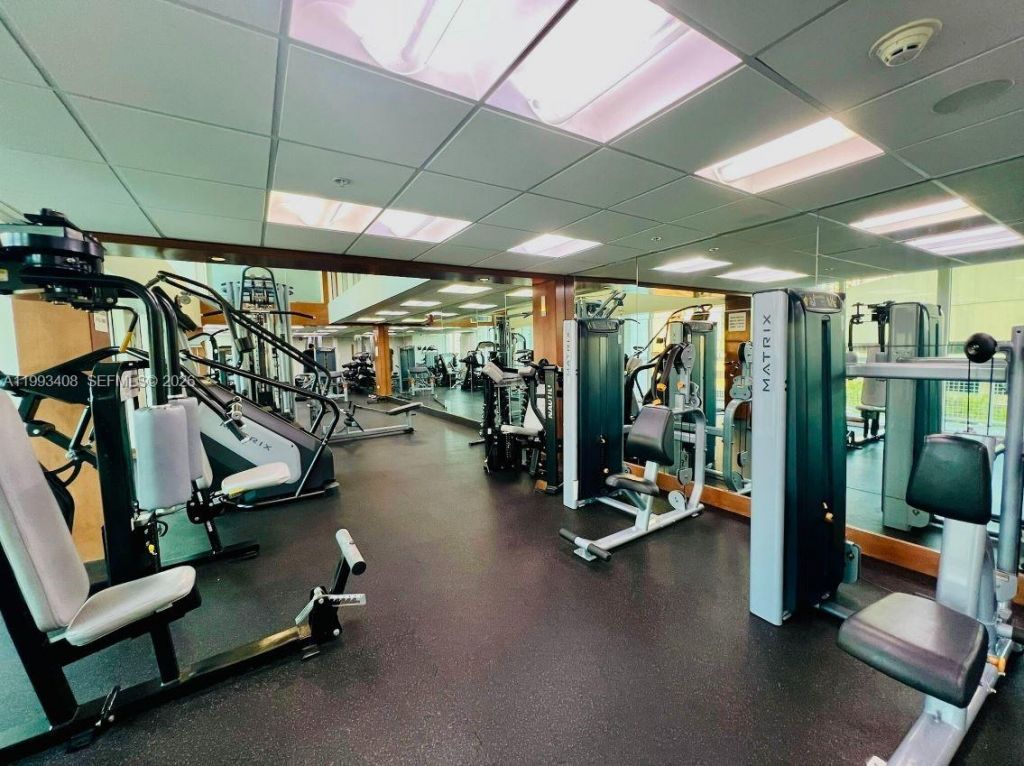 41 SE 5th St, Unit 903, Miami, FL 33131 Photo