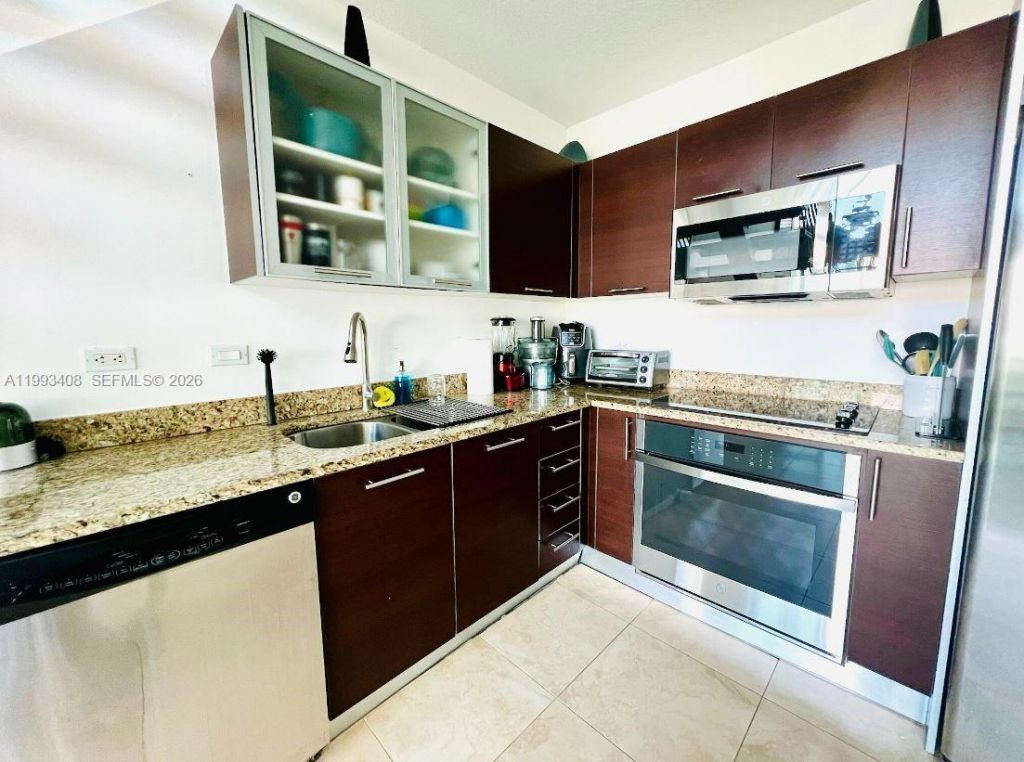 41 SE 5th St, Unit 903, Miami, FL 33131 Photo