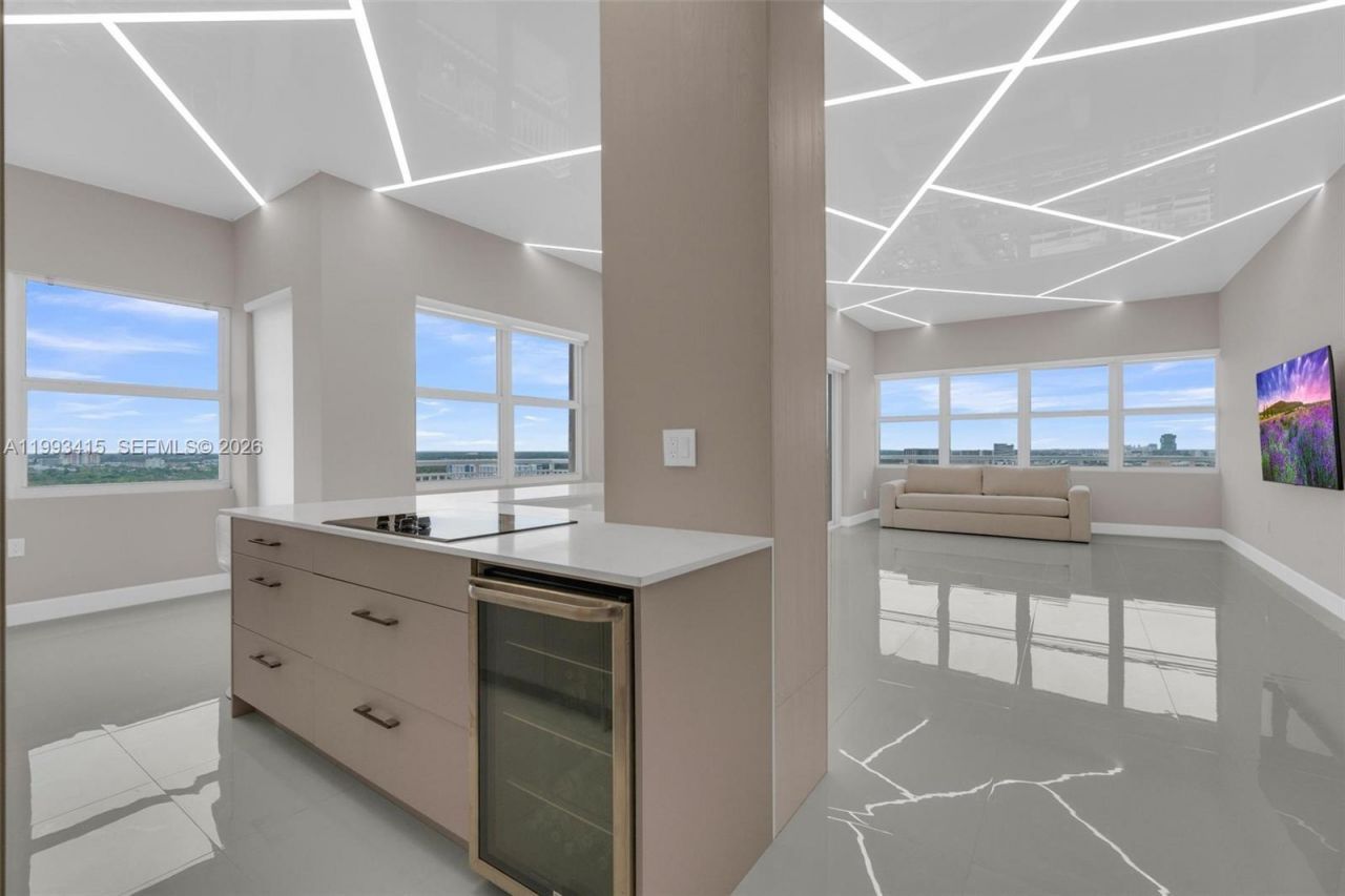 18011 Biscayne Blvd, Unit PH04, Aventura, FL 33160 Photo