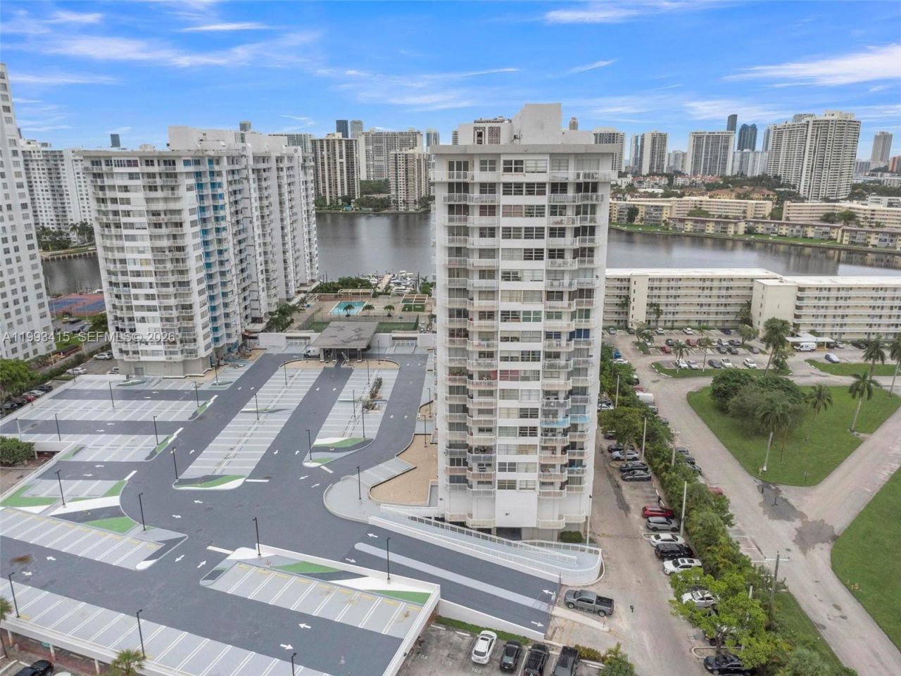 18011 Biscayne Blvd, Unit PH04, Aventura, FL 33160 Photo