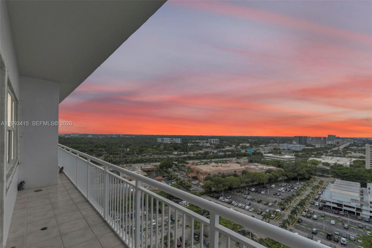 18011 Biscayne Blvd, Unit PH04, Aventura, FL 33160 Photo