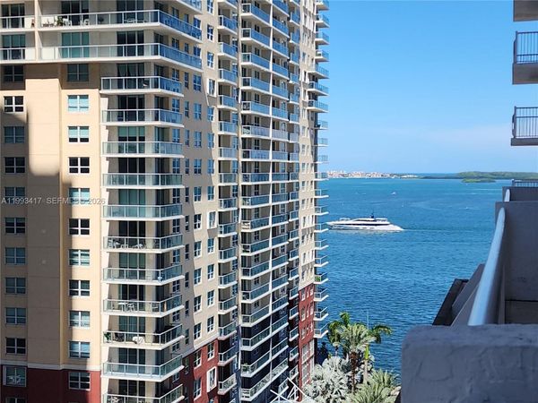 1200 Brickell Bay Dr, Unit 1510, Miami, FL 33131