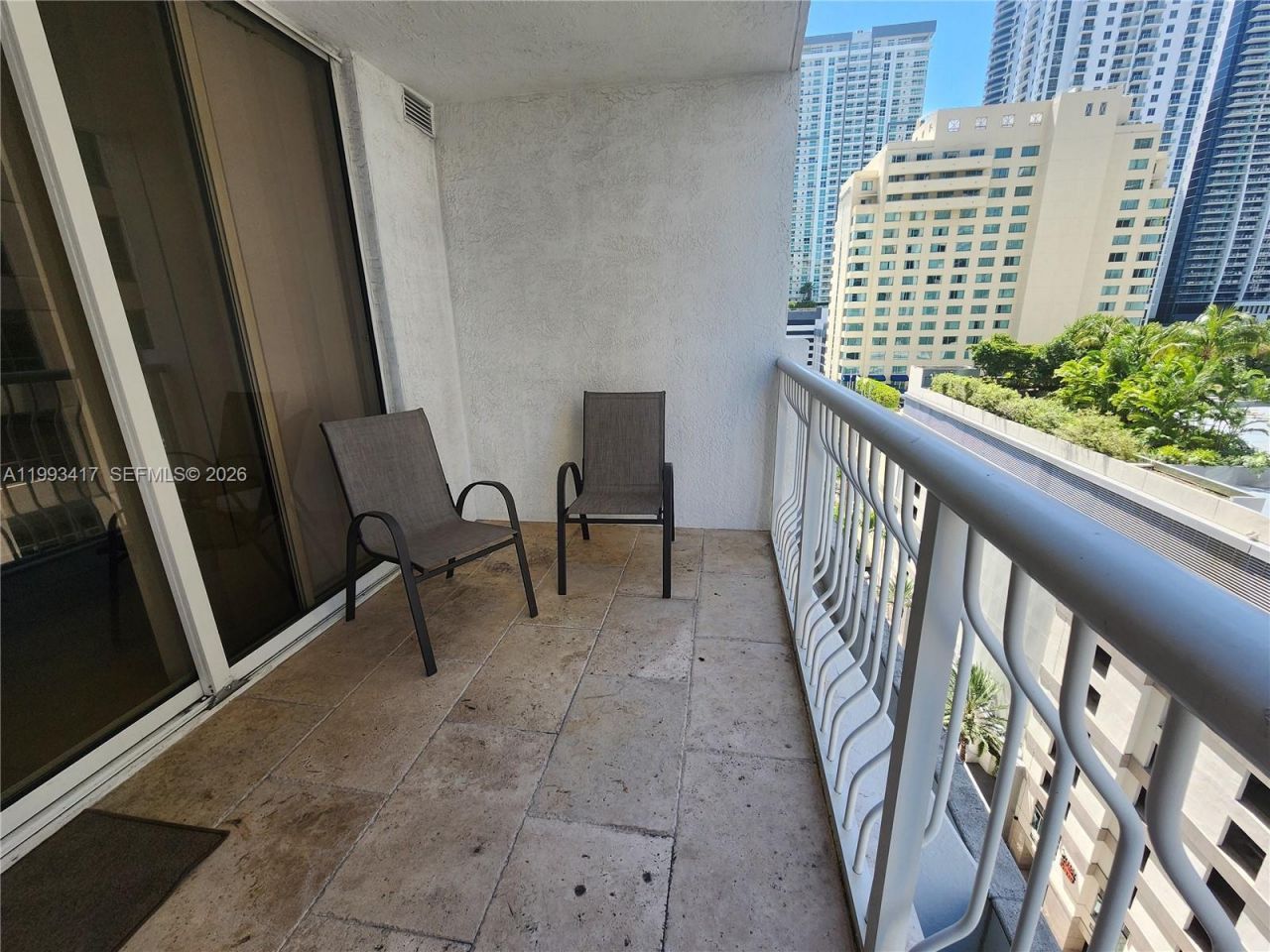 1200 Brickell Bay Dr, Unit 1510, Miami, FL 33131 Photo