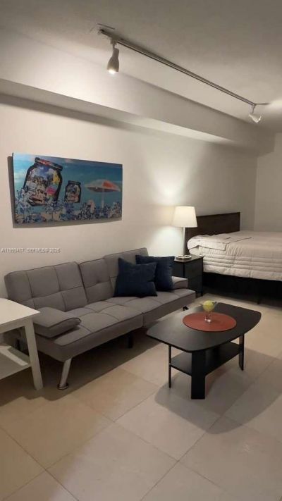 1200 Brickell Bay Dr, Unit 1510, Miami, FL 33131 Photo